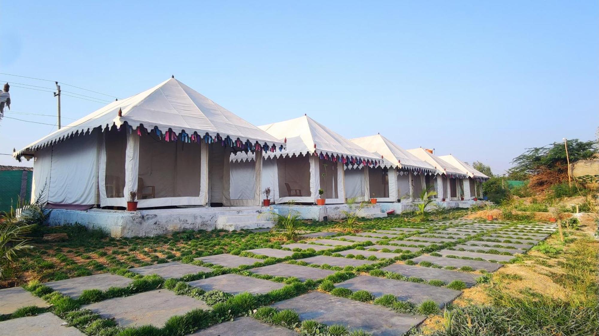 Murali Guesthouse Hampi Bagian luar foto